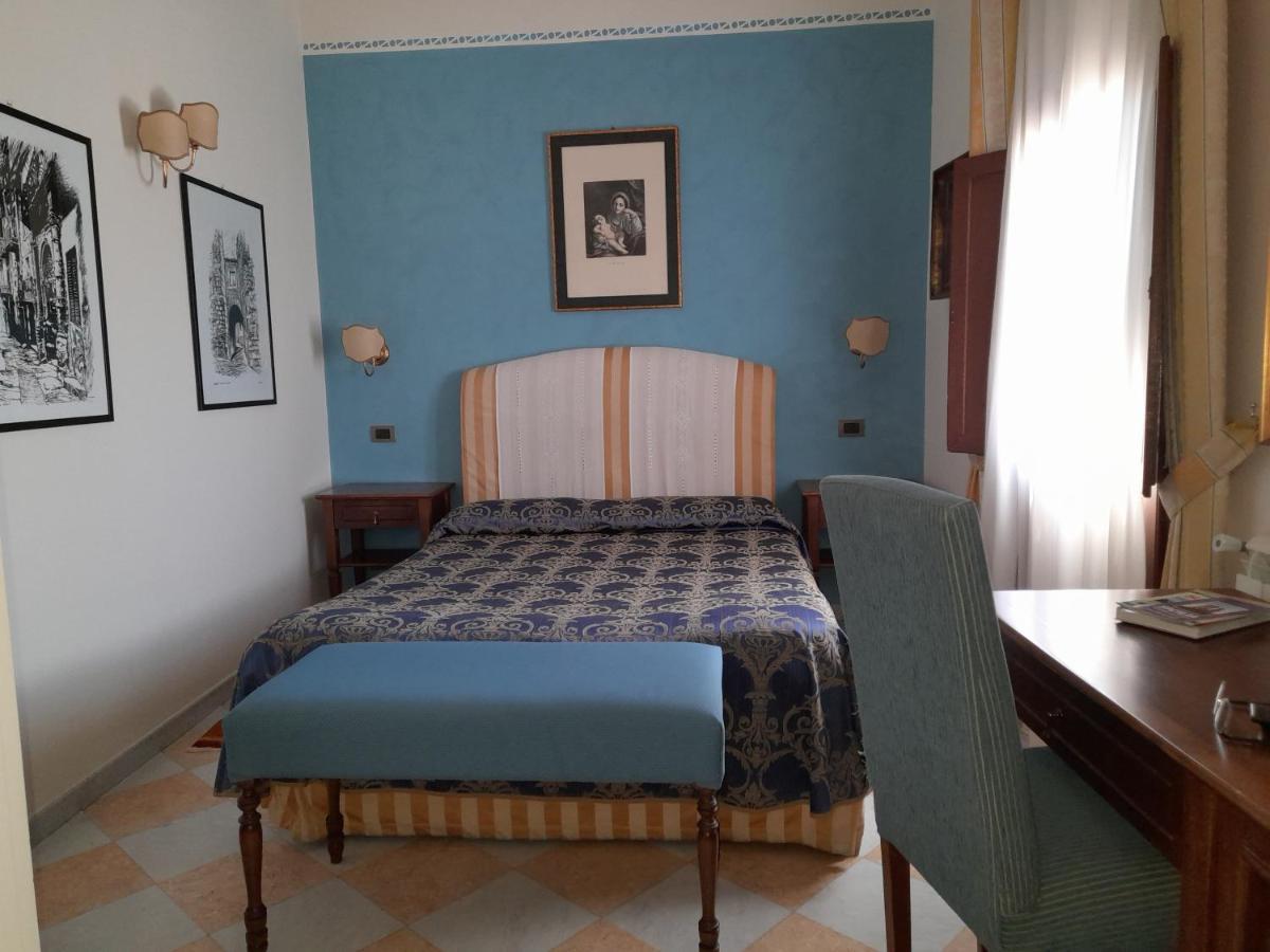 Terrazze Di Montelusa Agrigento Rom bilde